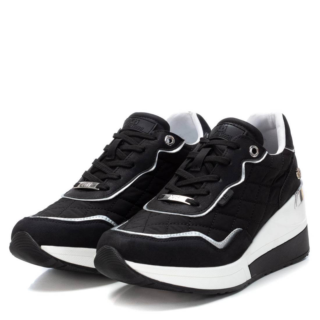 Barcelona Black Sneakers