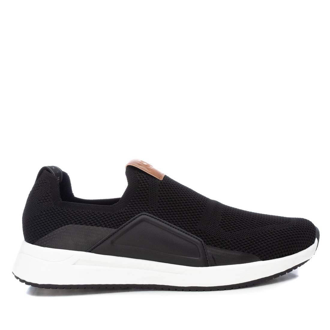 Stolm Black Sneaker