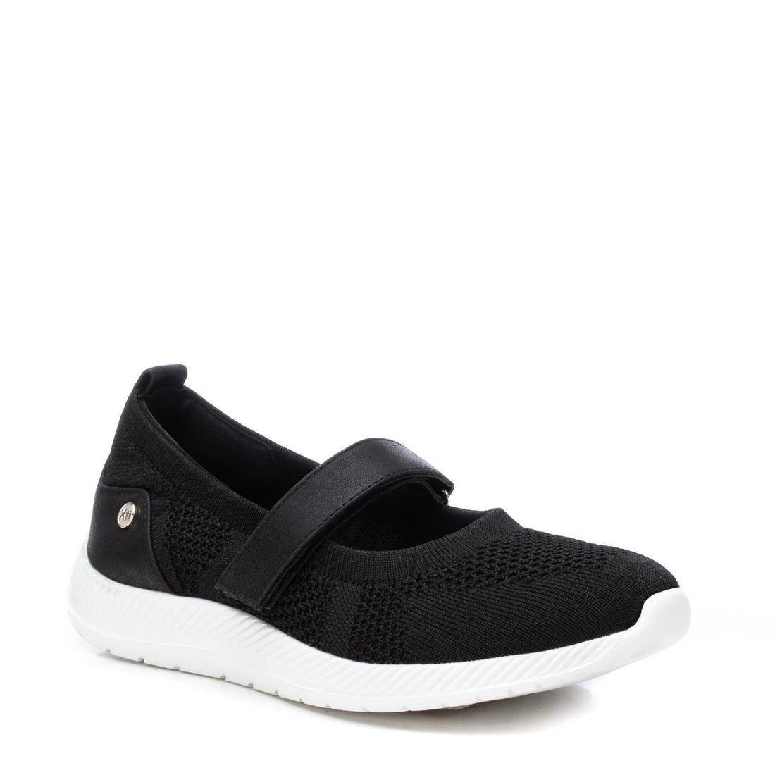 Pitea Black Sneaker